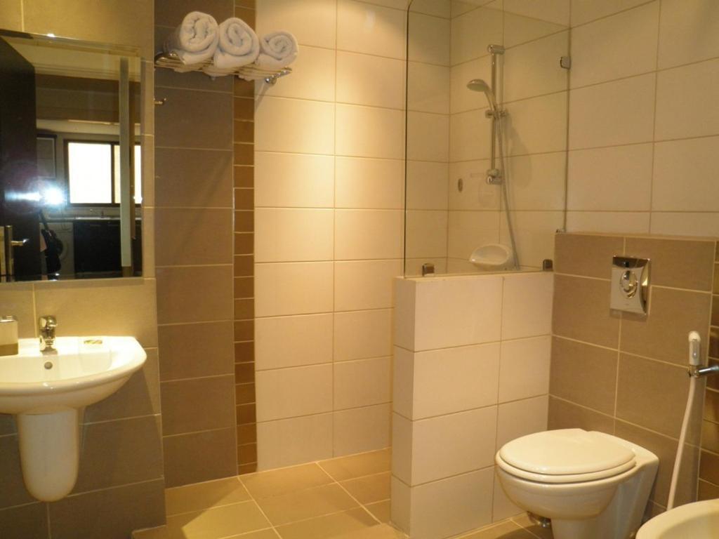 Granada Suites Hotel Амман Номер фото